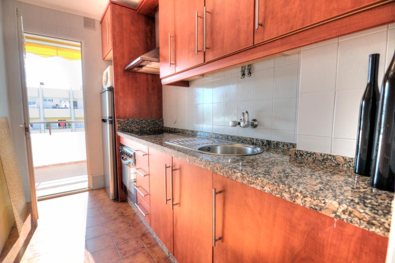 Paradise Beach Apartment กาเลตา เด เวเลซ ภายนอก รูปภาพ