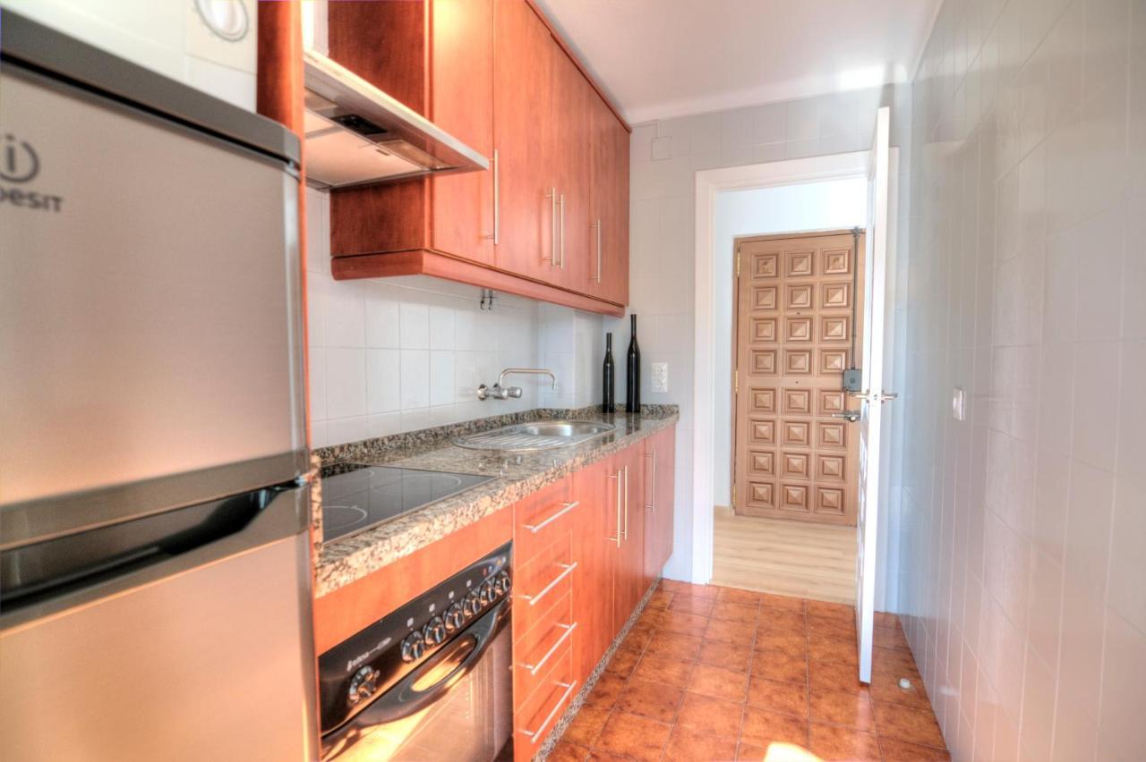 Paradise Beach Apartment กาเลตา เด เวเลซ ภายนอก รูปภาพ
